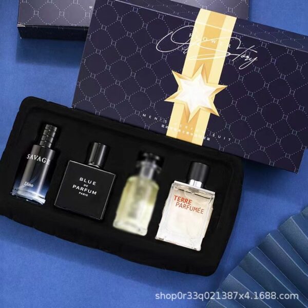 001
Box Perfume [4 in 1]