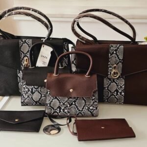 001-36
3 in 1 animal print bag