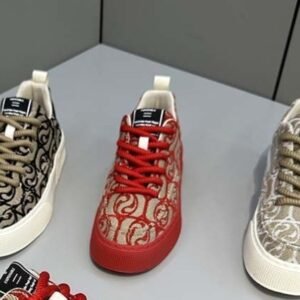 00 New Trend Fashion Sneakers